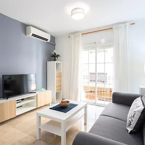 https://holidays2malaga-capuchinos-french-balconies-private.es-andalucia.com